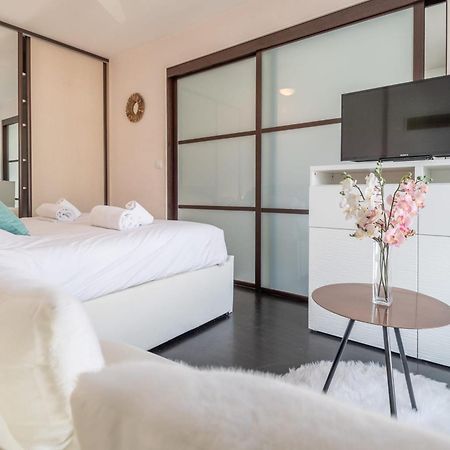 Revon - City Center Flat Annecy Exteriör bild